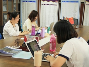 新学期，我校开展教师教研活动 Teaching Research Activity